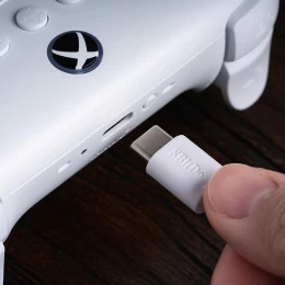  8Bitdo Ultimate 3-mode με Charging Dock (Ενσύρματο για Xbox Series X|S και One/ Ασύρματο  (Thumb 2)