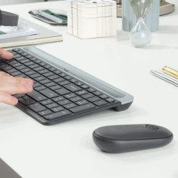 Logitech MK470 - Ασύρματο Σετ Πληκτρολόγιο & Ποντίκι USB - Αγγλικό US - Μαύρο (Thumb 7)