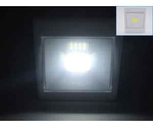 Αυτόνομο φως διακόπτης τοίχου με μπαταρίες με 1 πανίσχυρο SMD LED  OEM